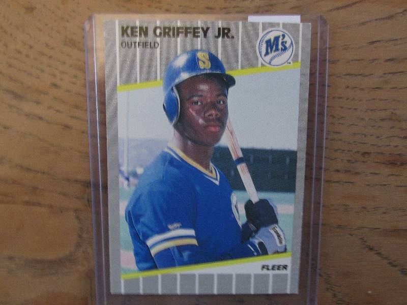 1989 Fleer Ken Griffey Jr rookie...