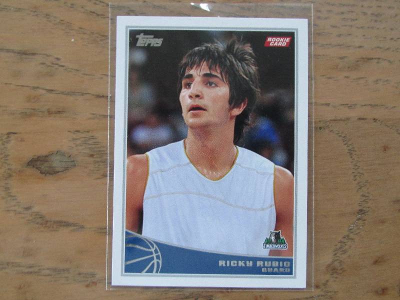 2009 - 2010 Topps Rickey Rubio rook...