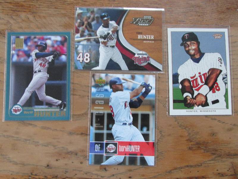 4 Torii Hunter cards...