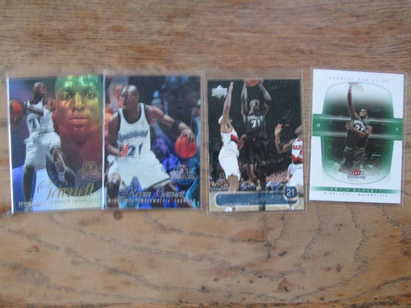 4 Kevin Garnett cards...