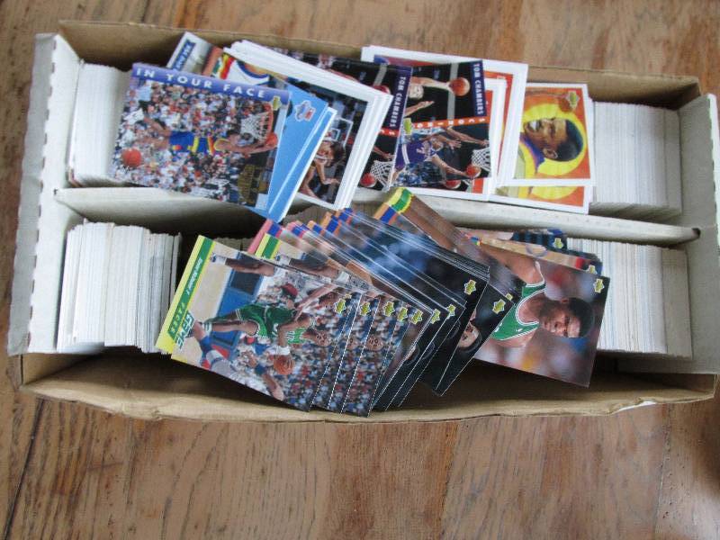 Box of 1992 - 1993 Upper Deck baske...