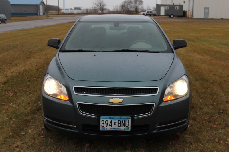 2009 Chevrolet Malibu LS - 2 Owner -