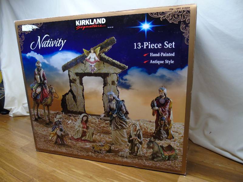 Kirkland Signature 13-Piece Nativity Set