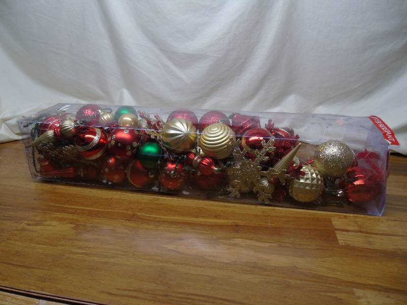50 Piece Ornaments