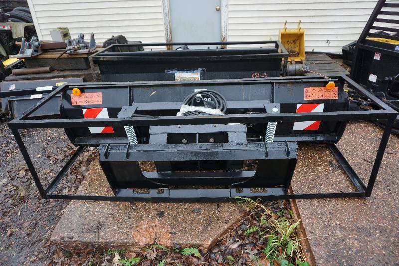 lot 4 image: Large Scale Model YS-86 Universal Mount Bobcat Skid Loader Skid Steer 86 Snow PlowBlade Attachment