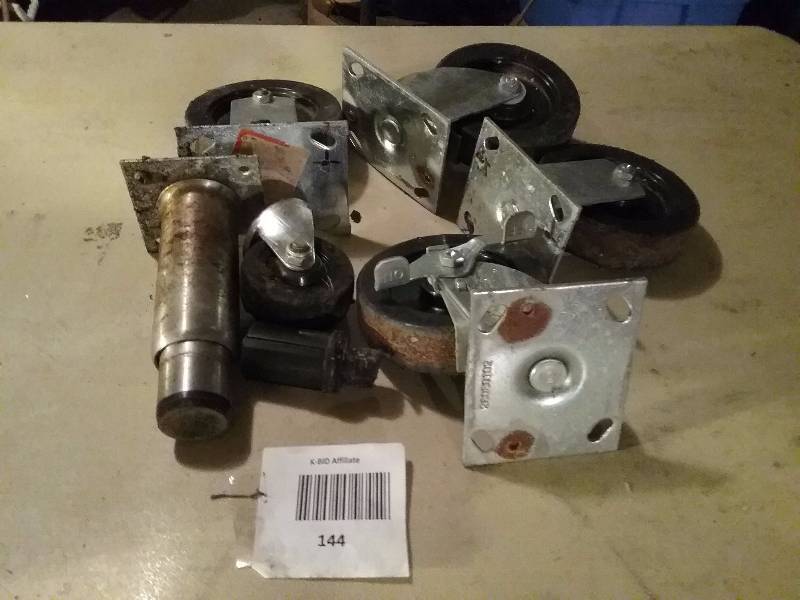 Casters - Wheels With Brakes