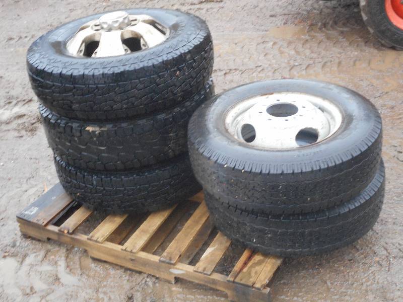 lot 10 image: Pallet Of Truck Wheels & Tires (3)...