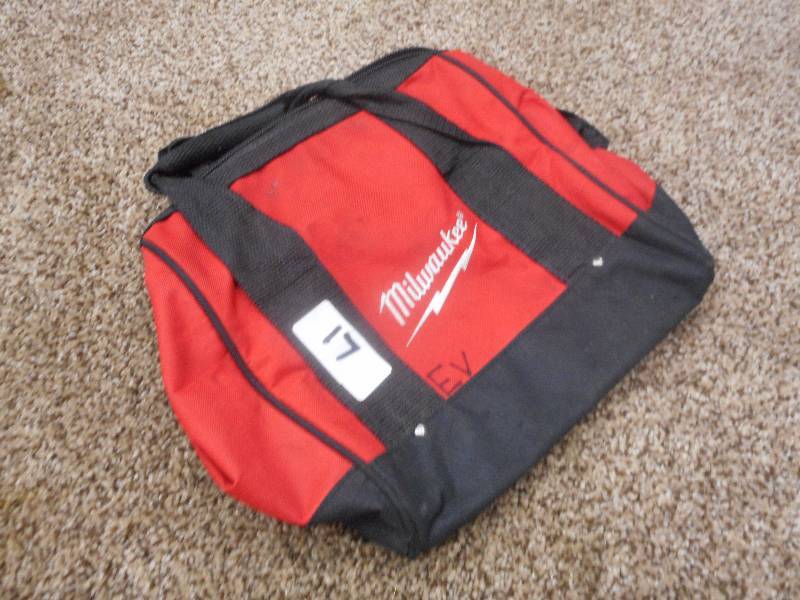 Milwaukee Cordless Tool Set Carry B...