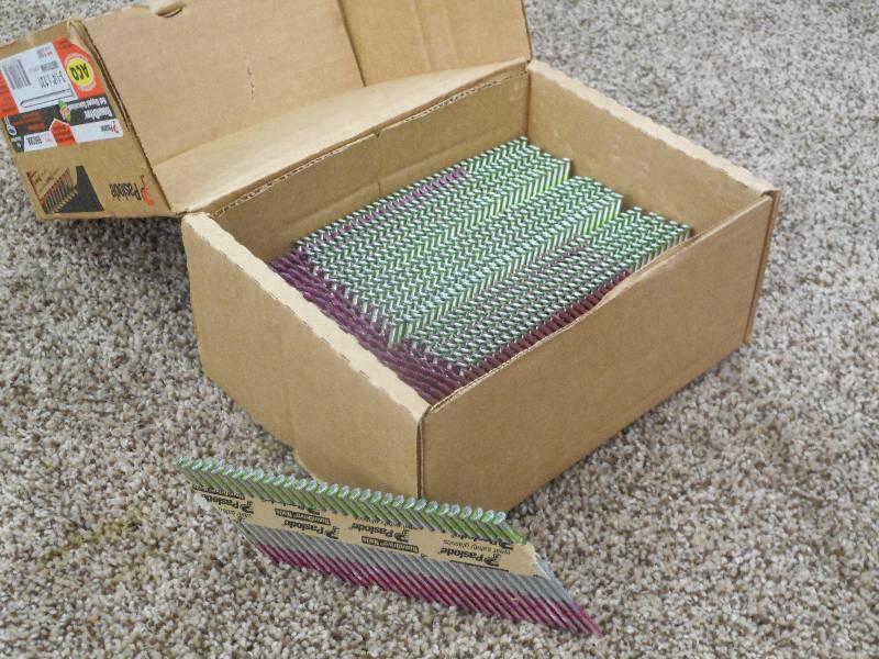 Partial Box Of Paslode 3.25 RounDr...