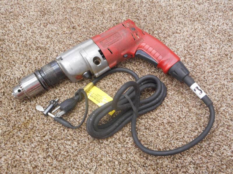 Milwaukee Magnum 12 Hammer Drill ...