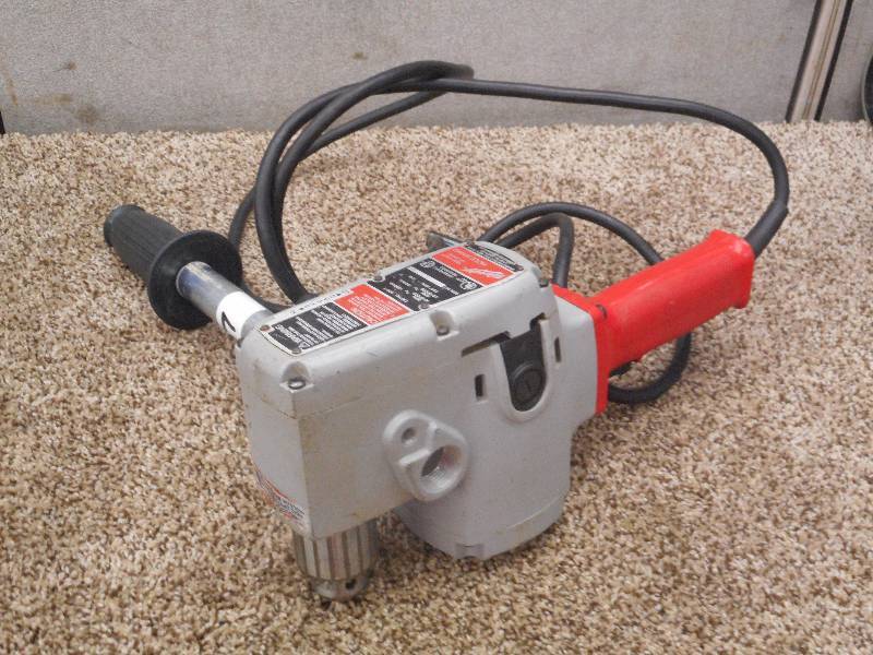 Milwaukee Heavy Duty 12 Hole Hawg...