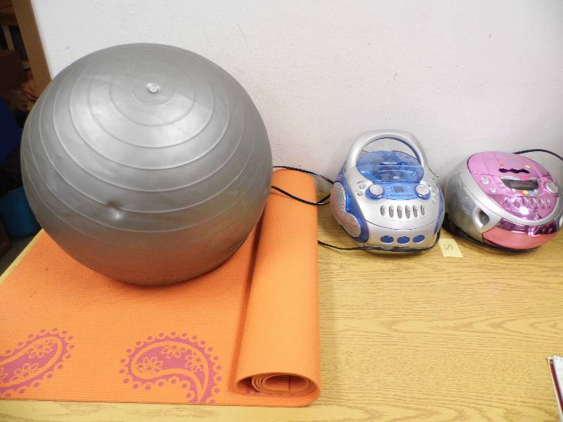 YogaPilates Mat and Ball
