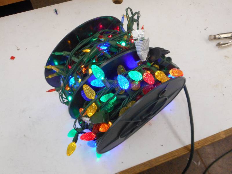 2 SPOOLS OF ECOSMART LED TECHNOLOGY CHRISTMAS LIGHTS