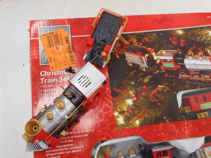 HOLIDAY HOME ACCENTS CHRISTMAS TREE TRAIN SET EXTRA TRAIN INCLUDES