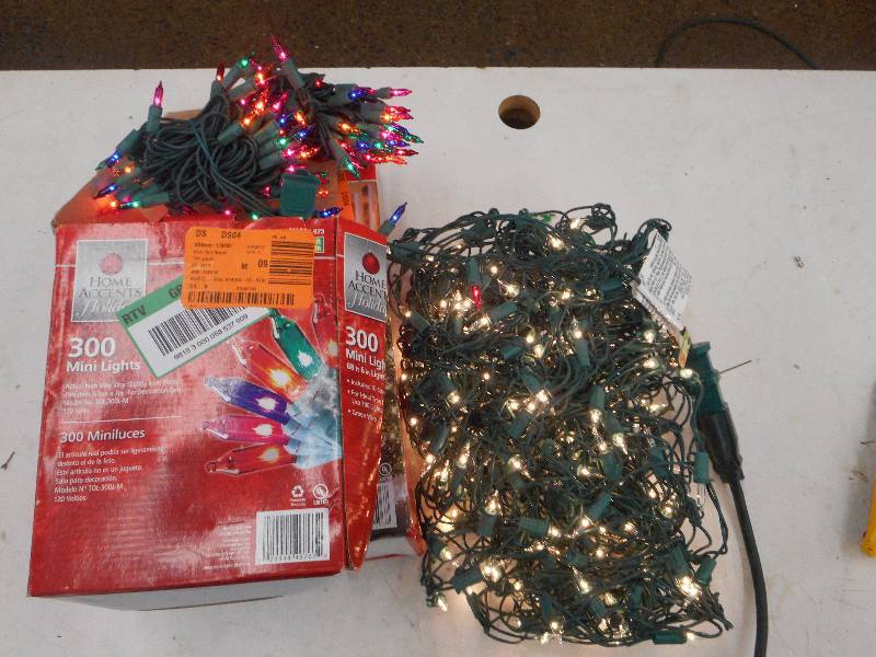 600 CHRISTMAS LIGHTS