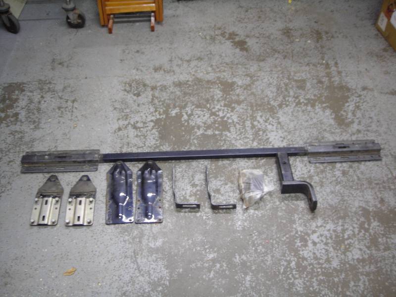 Camper Mounts For Pick-Up, Trailer Hitch