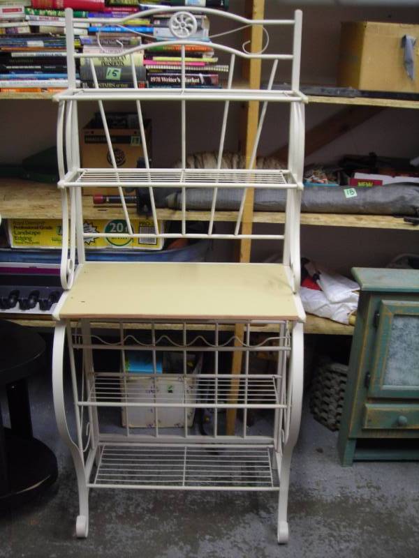 Ornamental Iron Bakers Rack