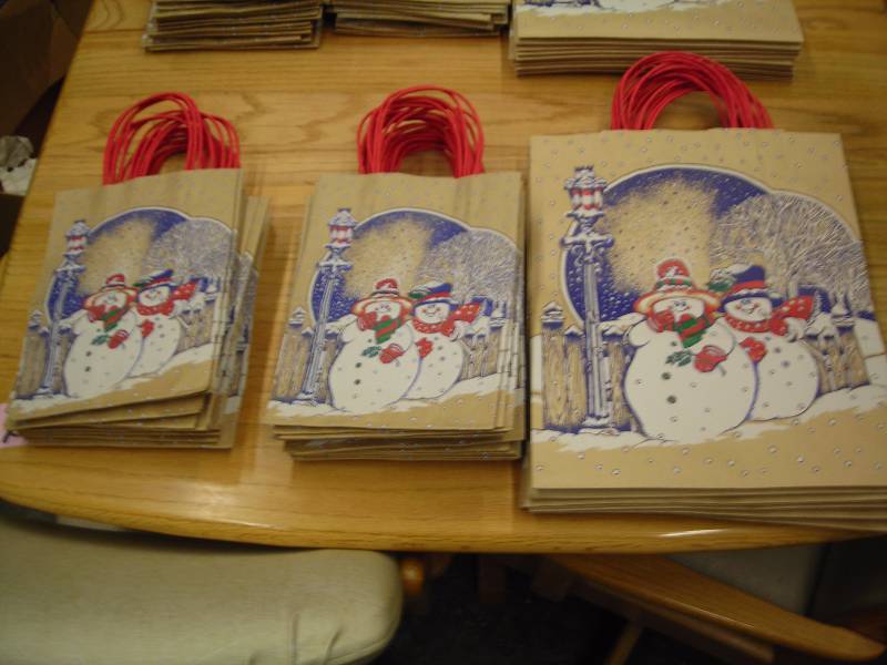 New Gift Bags (28-Small & 12 Large)