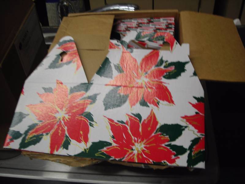 87 Gable Gift Boxes 8 x 4.875 x 5.25