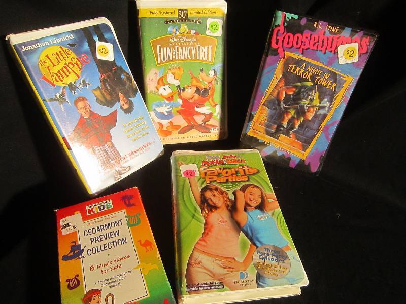 LOT - VHS