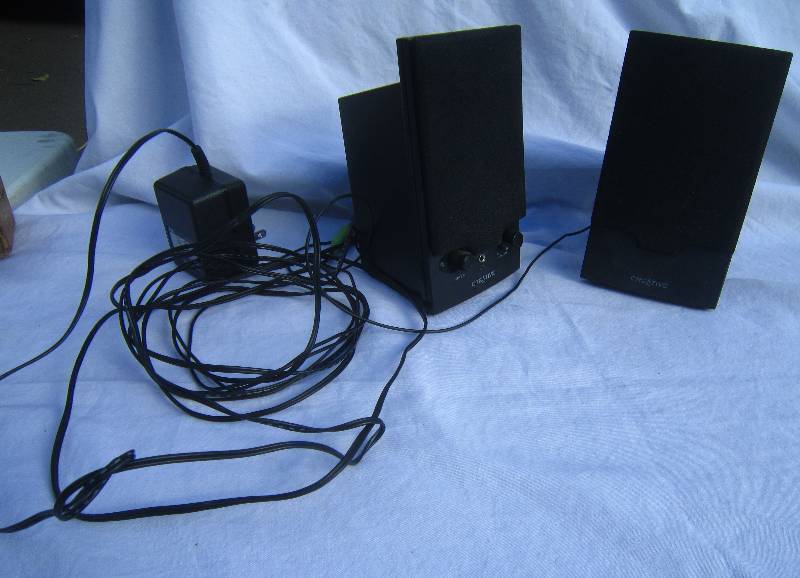 Creative Desktop Computer Speakers.