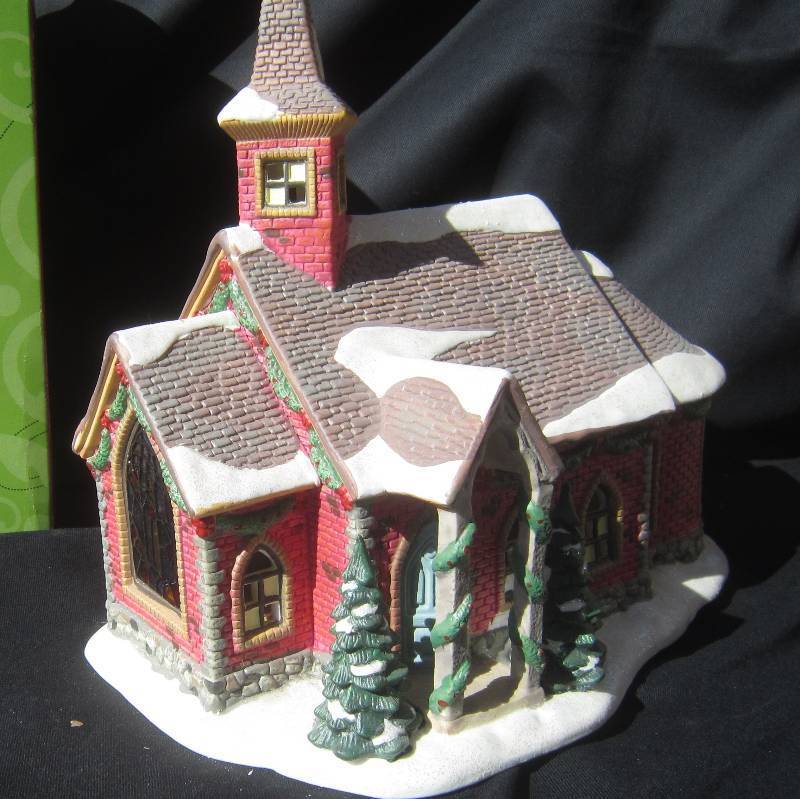 Santas Workbench Glory Dei Chapel Christmas House with Box - Collectible Victorian Series