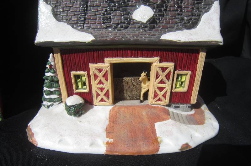 Santas Workbench Willow Walk Farm Christmas House with Box - Collectible Victorian Series