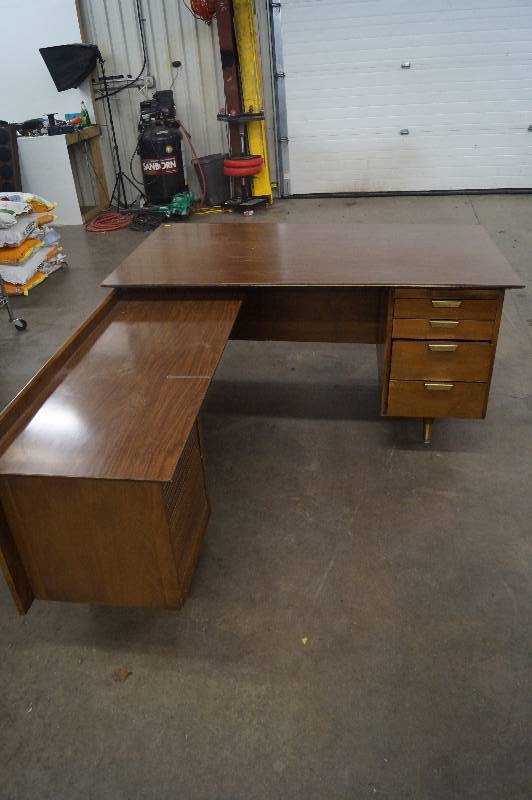 L Shaped Office Desk