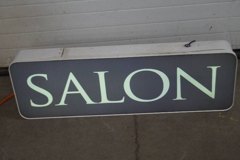 Salon Lighted Sign