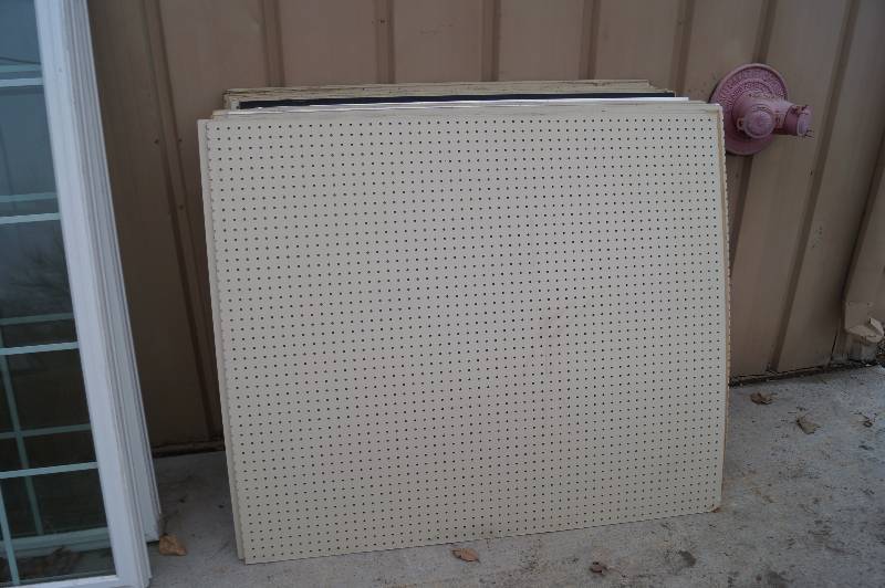 Peg board