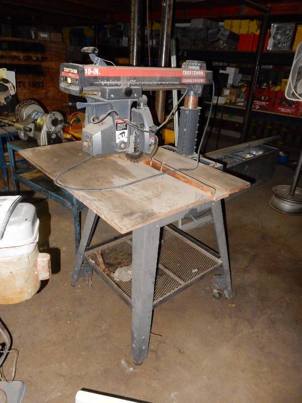 lot 30 image: CRAFTSMAN, 3 HP 10 in Radial Arm Saw