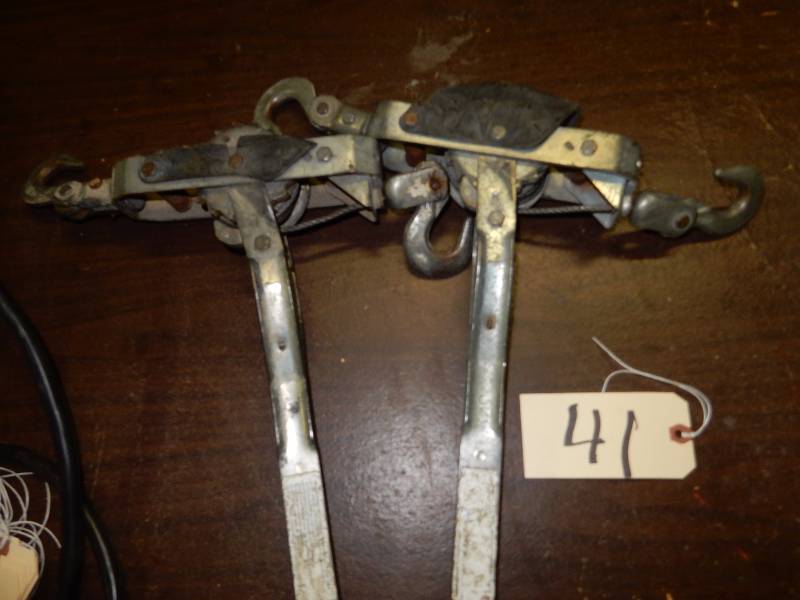 lot 41 image: 2 Ratchet Pullers