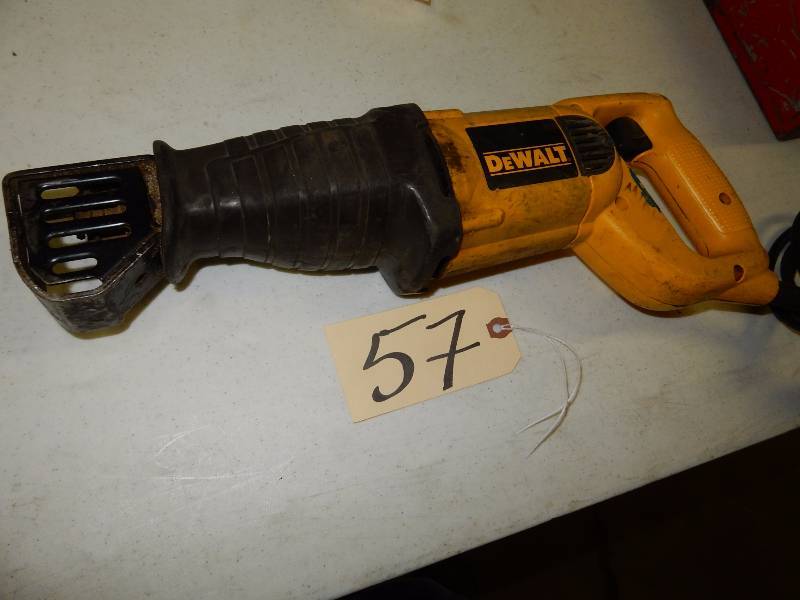 lot 57 image: Dewalt, DW303M Reciprocating Saw.. Tested and Works