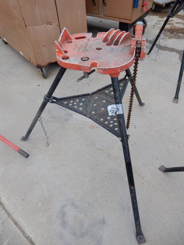 lot 139 image: Ridgid Tristand, 18 to 6