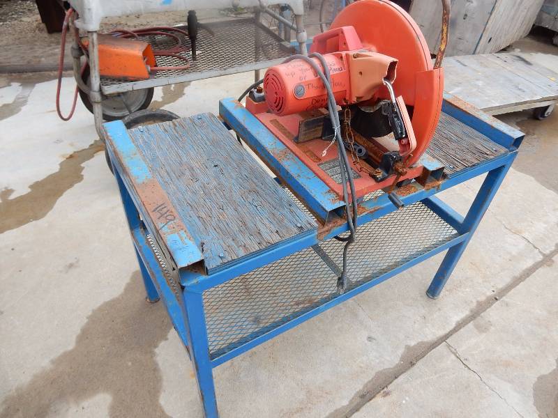 lot 149 image: Milwaukee 14 in Abrasive Cut off Machine..   Untested