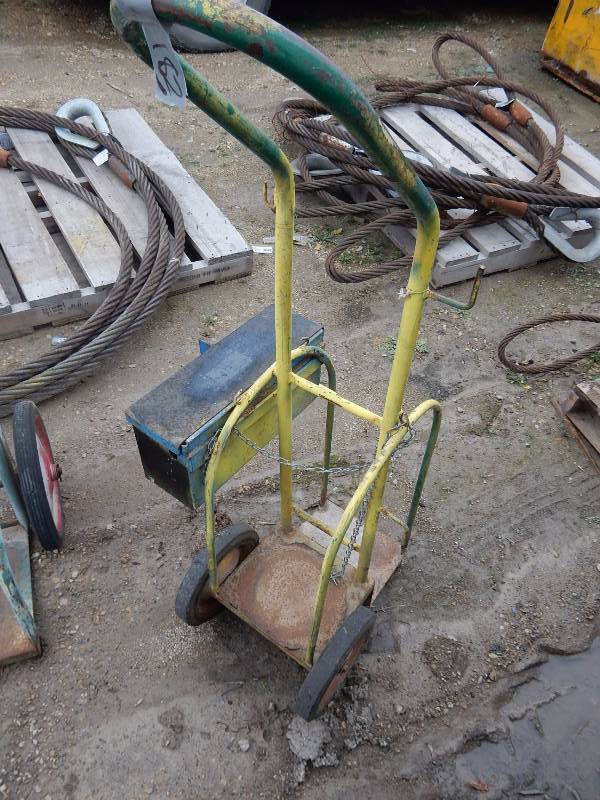 lot 182 image: Single Tank upright cart