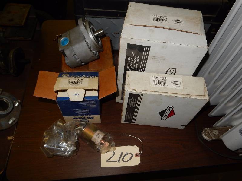 lot 210 image: Misc. items as pictured.. Look at the closeups