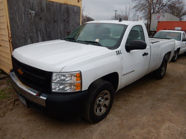 lot 4A image: 2008 Chevy Silverado Pickup