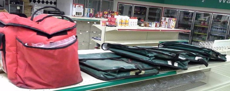 lot 30 image: Lot of (5) hot servedelivery bags