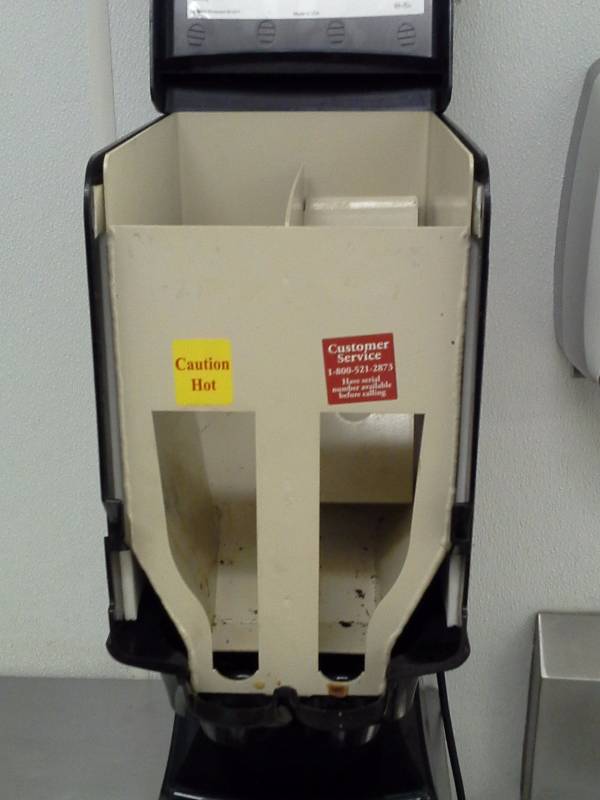 lot 52 image: Nacho Cheese and Chili Sauce dispenser