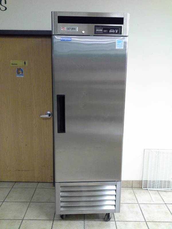 lot 57 image: Saturn Digitally Controlled NSF Refrigerator