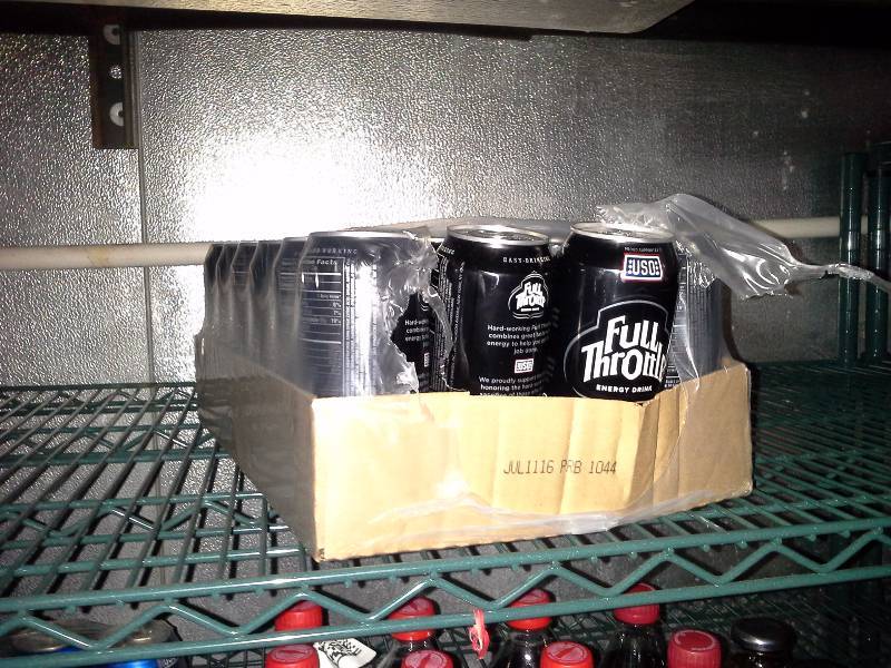 lot 113 image: Lot of (146) BottledCanned Drinks - Estimated