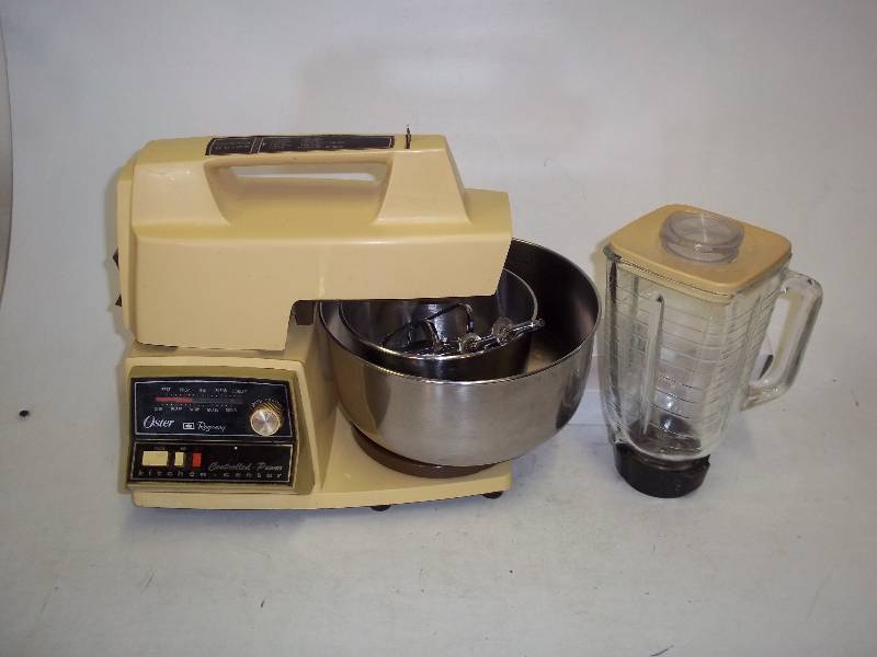 Oster Stand Mixer with metal bowls and blender