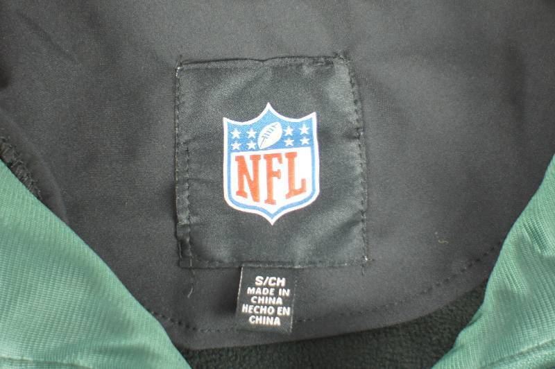lot 18 image: Green Bay Packers Jacket