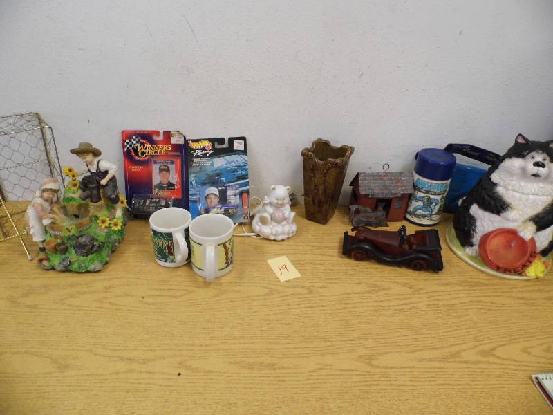Dcor, Hot Wheels, Musical Cat Cookie Jar