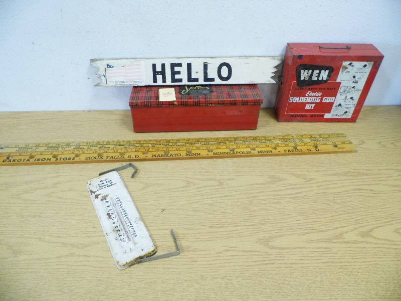 Yard Sticks - Thermometer