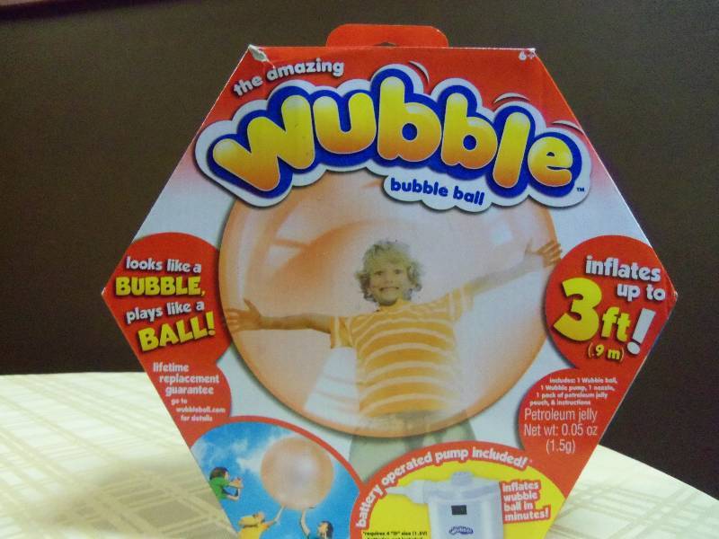 lot 30 image: Wubble Bubble Ball