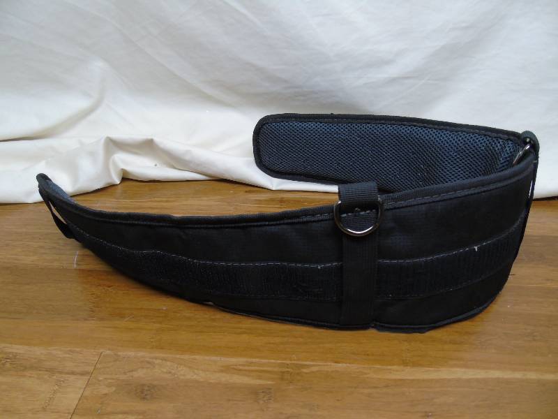 lot 17 image: Toolbelt Pad