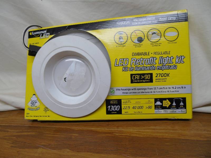 lot 25 image: LED Retrofit Light Kit
