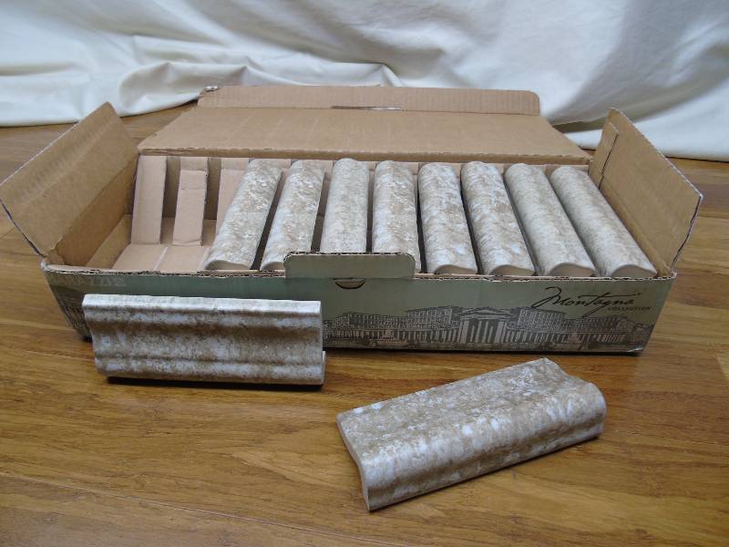 lot 51 image: 2x6 montagna bull nose tile (10 pack)